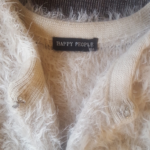Fuzzy Wool Cardigan - Picture 3 of 4